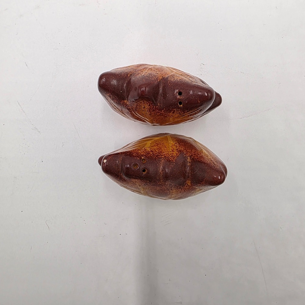 Autumn Maple Leaf Salt and Pepper Shakers Set Brown Orange Ceramic Fall Decor - Picture 4 of 5